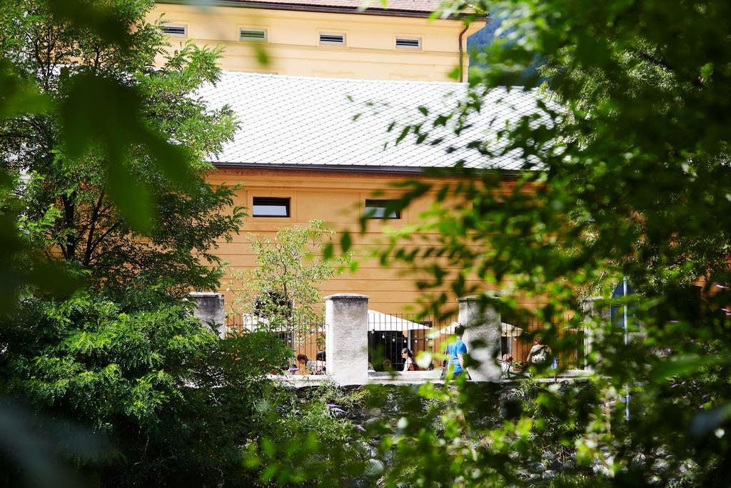 Alter Schlachthof Брессаноне Экстерьер фото